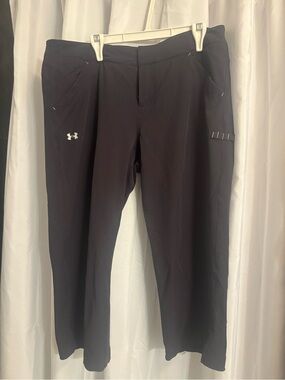 Under Armour women’s Black Athletic Jogger Pants